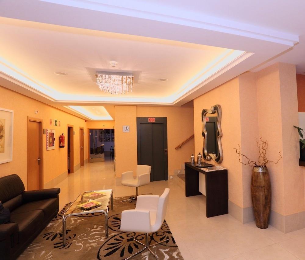 Hotel Hc Sigueenza Exterior photo